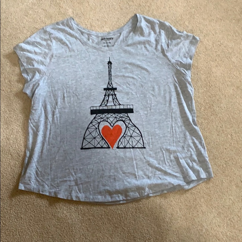 Women’s Eiffel Tower tee shirt